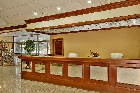 Toronto Plaza Airport Hotel Interior photo