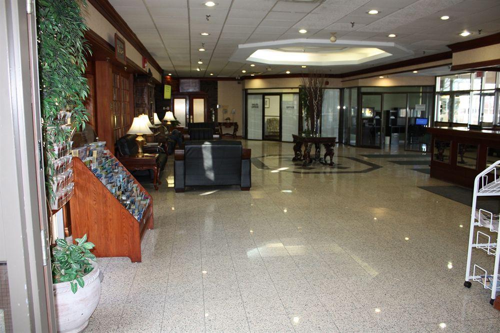 Toronto Plaza Airport Hotel Exterior photo